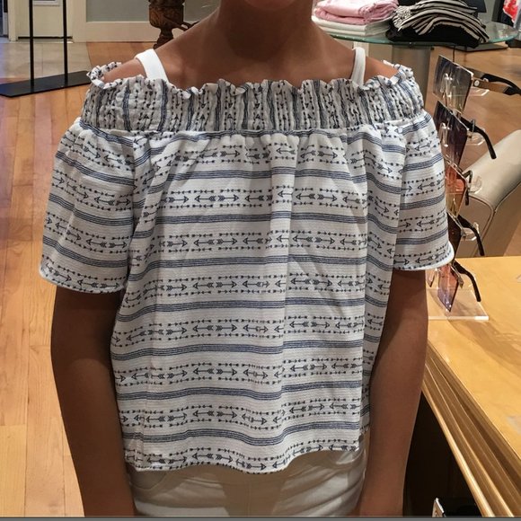 Flutter Sleeve Stripes & Arrows Top - Picture 2 of 12